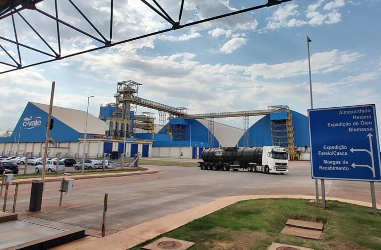 Esmagadora de soja começa produção de óleo degomado