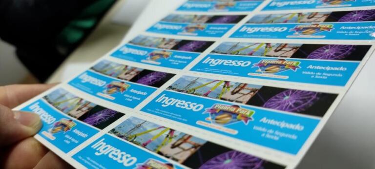 Ingressos ao parque de diversões começam a ser comercializados