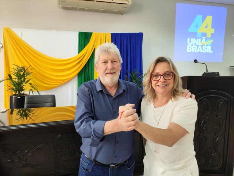 Lari Hitz e Professora Ester são oficializados pré-candidatos à majoritária em Nova Santa Rosa