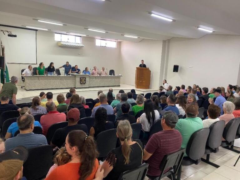 Convenção da situação de Mercedes confirma nomes de pré-candidatos a prefeito, vice e vereadores