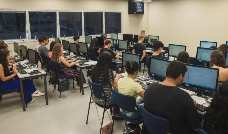 Centro de Integração Empresa-Escola do Paraná abre inscrições para cursos presenciais e a distância