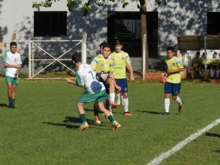 Escola Coxa/AABB/Pref. de Marechal Rondon goleia Terra Roxa e soma primeiros pontos na Copa Amop
