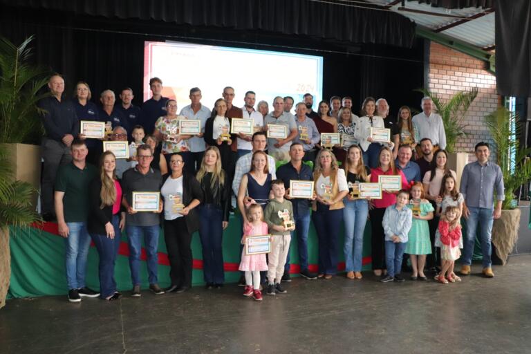 33º Prêmio Produtor Destaque é entregue na Expo Rondon 2024