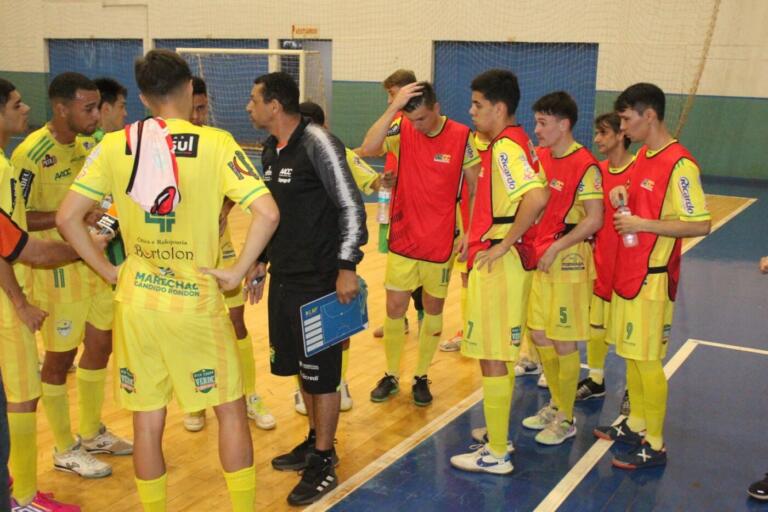 Derrota para Quatro Pontes coloca AACC em situação delicada no Troféu Difusora