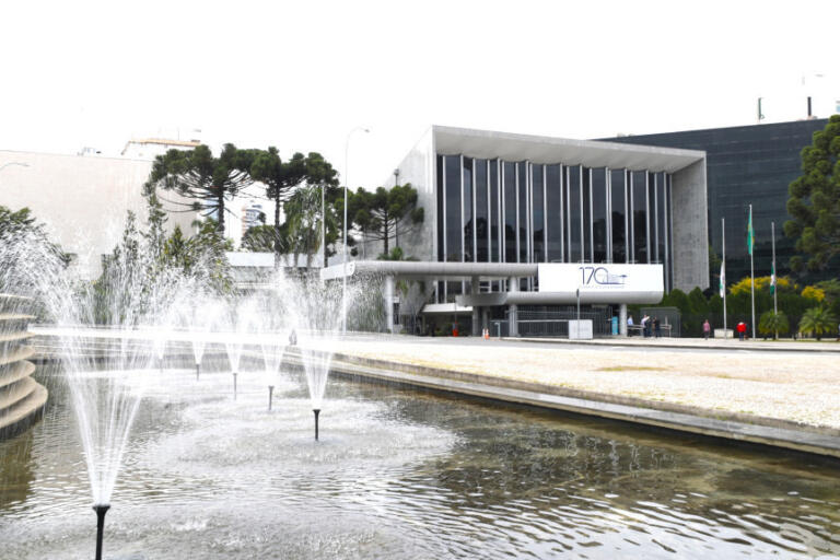 Assembleia encerra semestre legislativo com votação da LDO