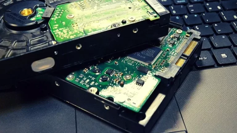 PF deflagra operação contra pornografia infantil no Oeste do Paraná