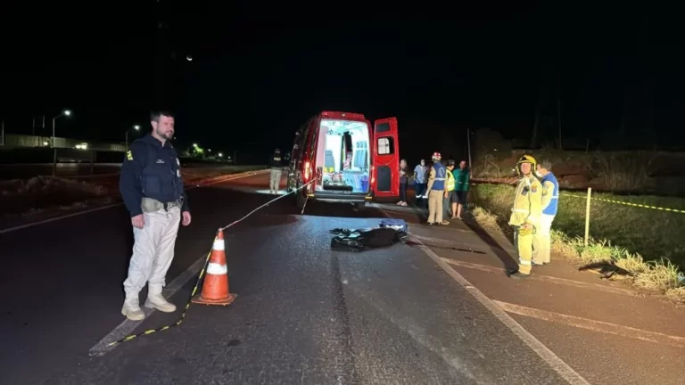 Homem morre atropelado por caminhão na BR-467