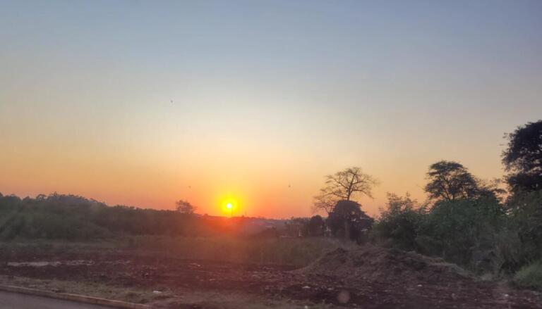 Agosto começa com máximas na casa dos 31ºC, mas nova onda de frio já tem data para voltar