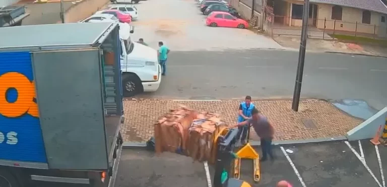 PCPR e PRF prendem 13 integrantes de organização criminosa especializada em roubo de cargas de cigarros