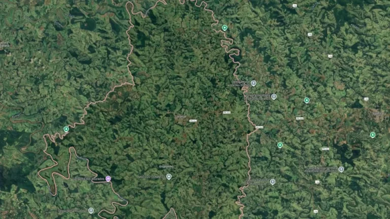 Homens morrem eletrocutados durante conserto de linha telefônica