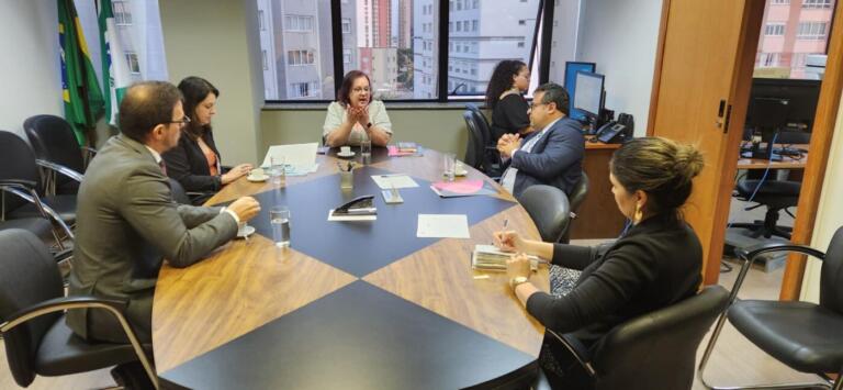 Itaipu vai patrocinar capacitações para a rede de atendimento a mulheres em situação de violência no Paraná