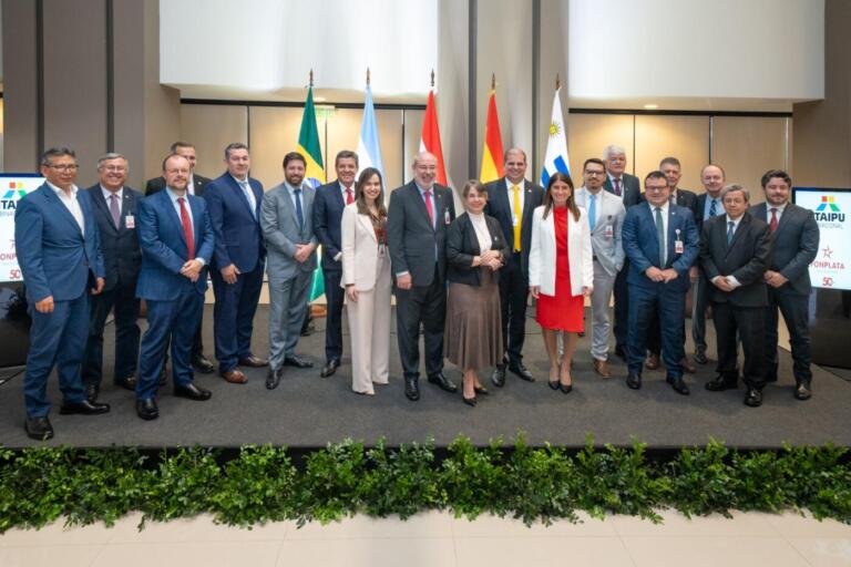 Itaipu assina protocolo de intenções com Fundo de Desenvolvimento Fonplata