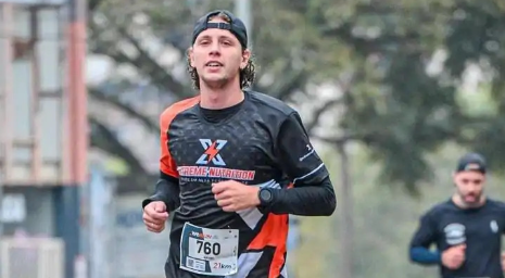 Quatro-pontense Andrei Anschau participará do Ironman 70.3 em São Paulo no domingo