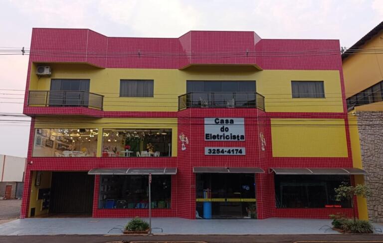 Casa do Eletricista terá descontos e brindes em outubro, mês de aniversário