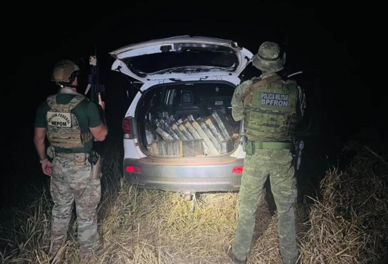 BPFron apreende veículo abandonado com maconha em Guaíra