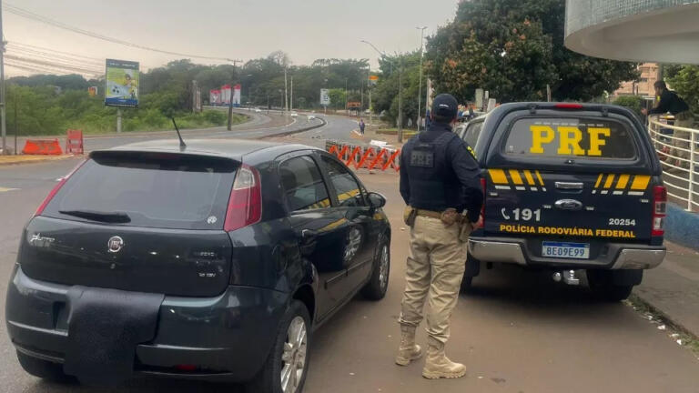 Cinco veículos roubados na fronteira são recuperados pela PRF