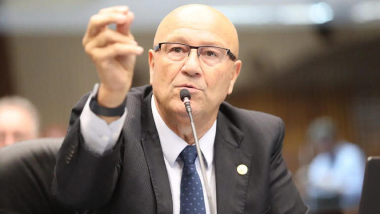 Deputado alerta para “vale tudo” nas rodovias do Paraná