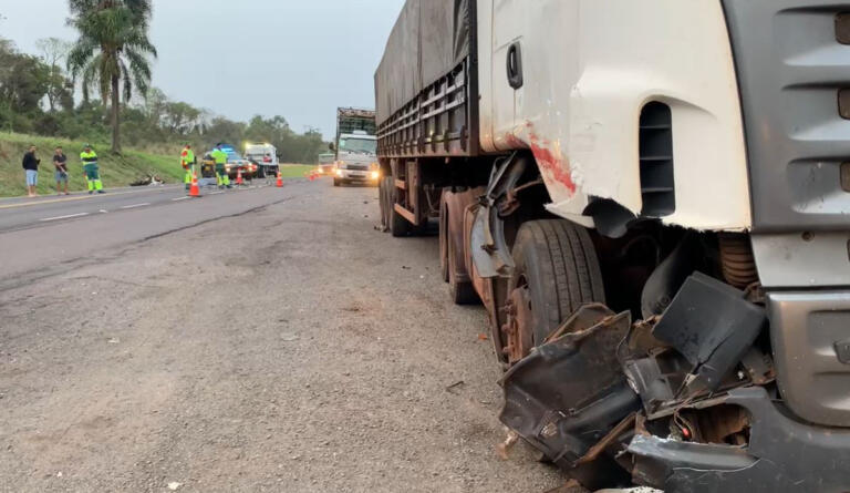 Assista como aconteceu acidente com morte de motociclista na BR 277