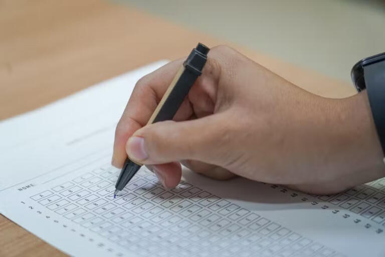 Consórcio Intermunicipal de Saúde do Paraná abre concurso público; veja como se inscrever