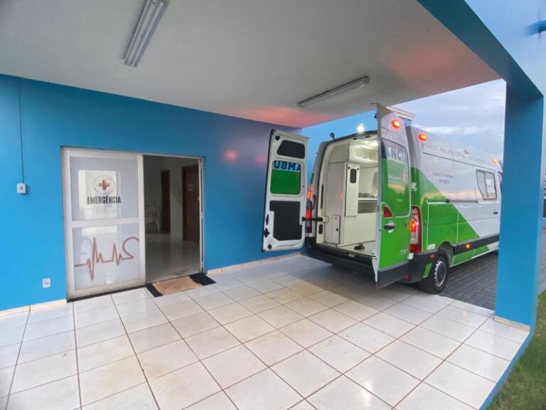 Bombeiros e ambulância são mobilizados após acidente no interior de Mercedes