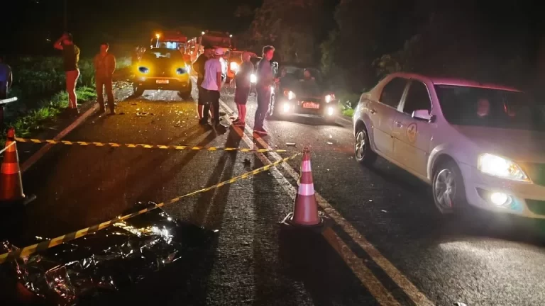 Grave acidente deixa um morto e quatro feridos na PR-484