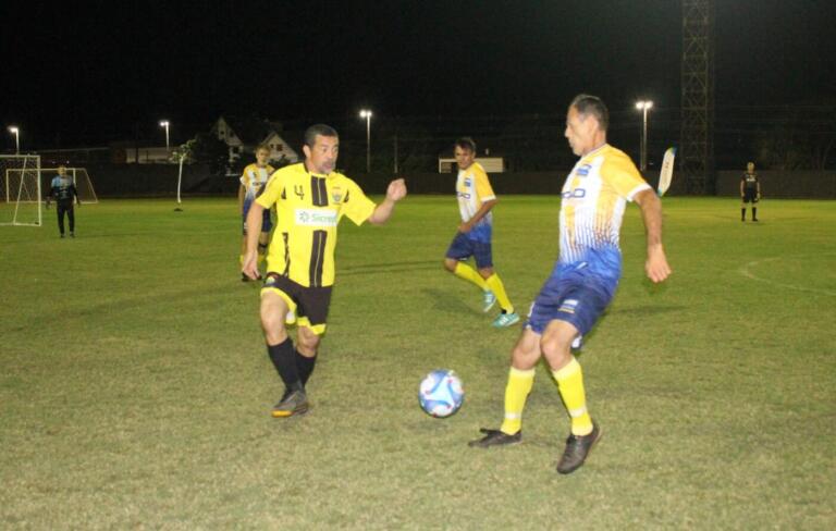 AABB/Niko Fachi e Linha Baixada/Ouro Verde confirmam favoritismo e vão decidir o Municipal Máster