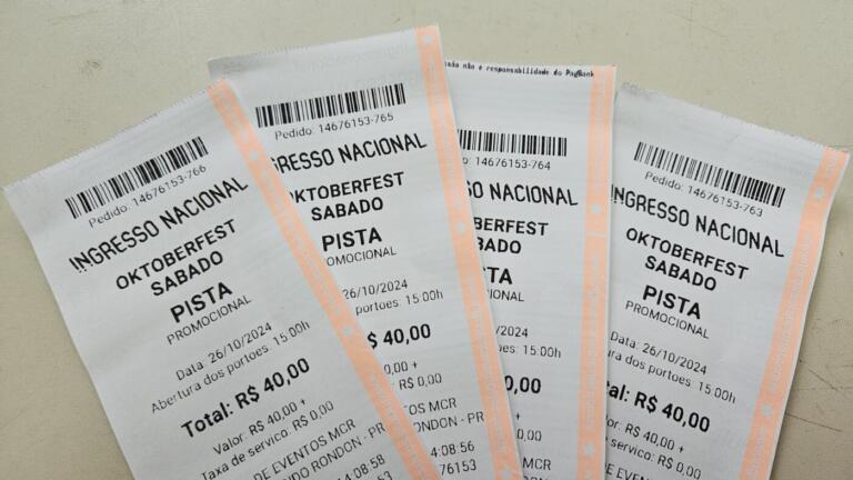 Ingressos promocionais para os bailões da Oktoberfest 2024 serão vendidos até quinta-feira