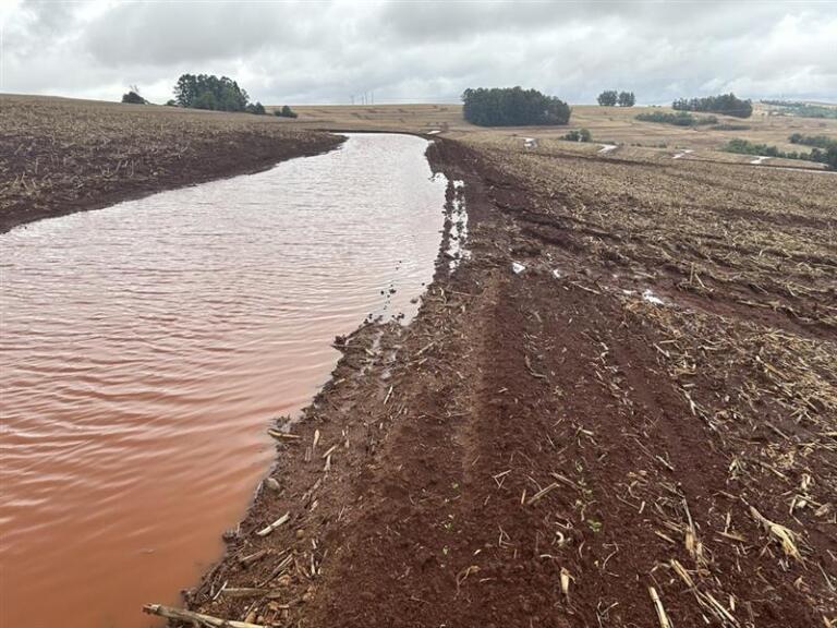 Itaipu promove reunião técnica sobre terraceamento agrícola