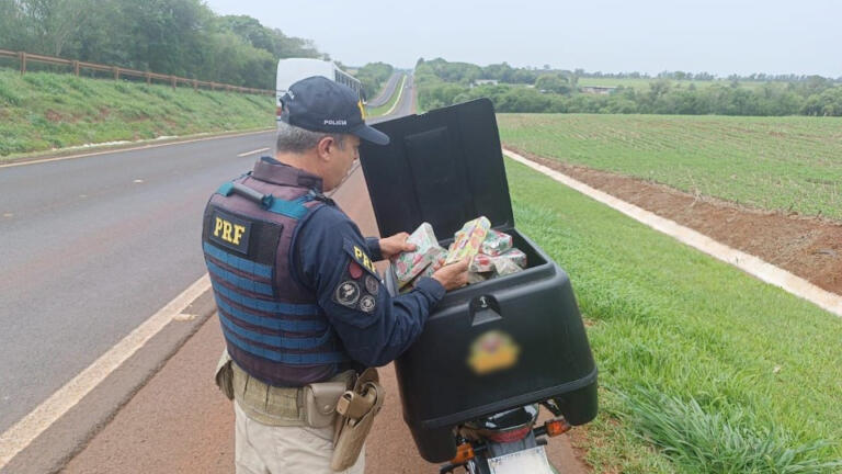 Motoboy é preso com 60 kg de maconha na BR-277 no Paraná
