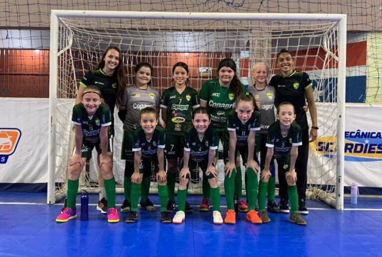 Com show de Beatriz, AACC se classifica para decisão da Copa Italianinha