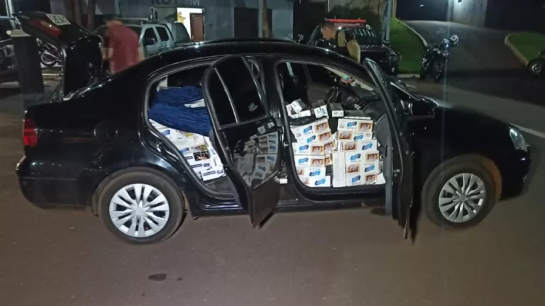 Polícia apreende mil pacotes de cigarros contrabandeados após perseguição em Toledo
