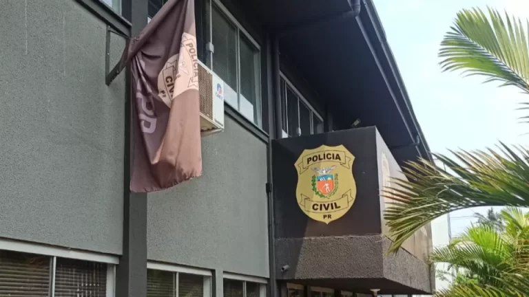 Máquinas caça-níquel são apreendidas dentro de bar em Toledo