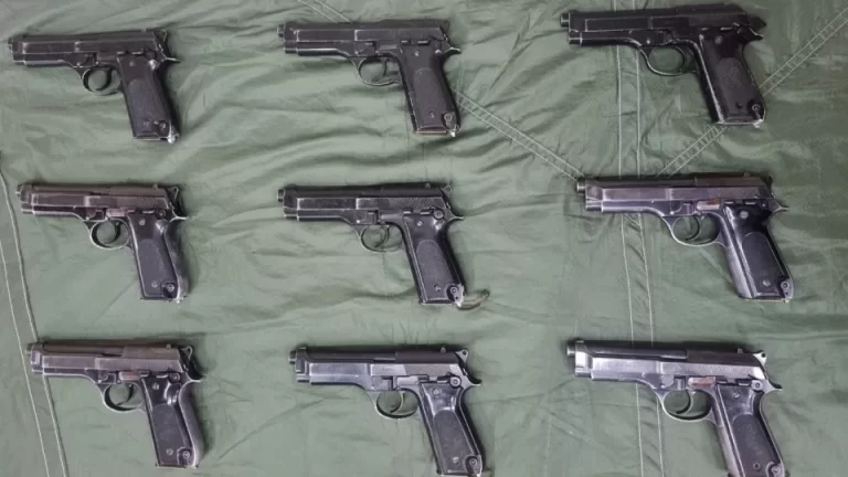 Exército e PM recuperam totalidade de pistolas roubadas no quartel de Cascavel