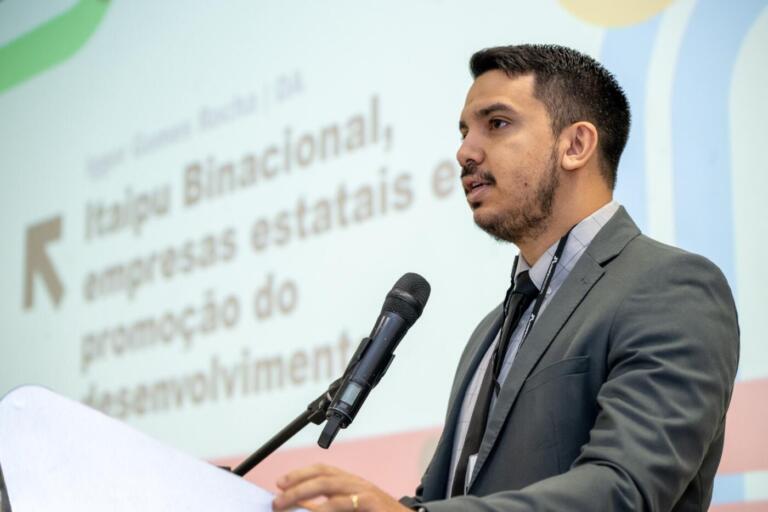 Diretor administrativo da Itaipu defende investimento público com qualidade