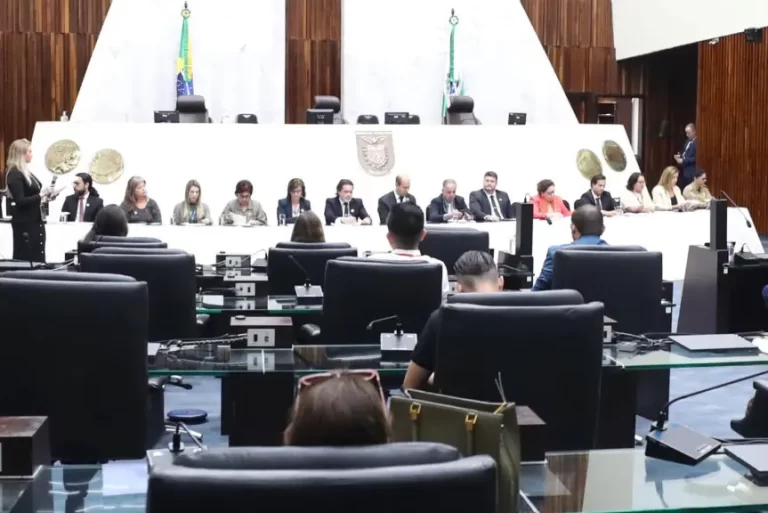 Assembleia Legislativa faz nova eleição nesta segunda, mas sem mudar resultado de agosto