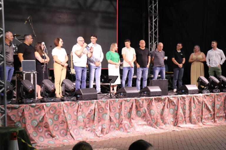 Fespato é marcado por belíssimas apresentações em seis categorias