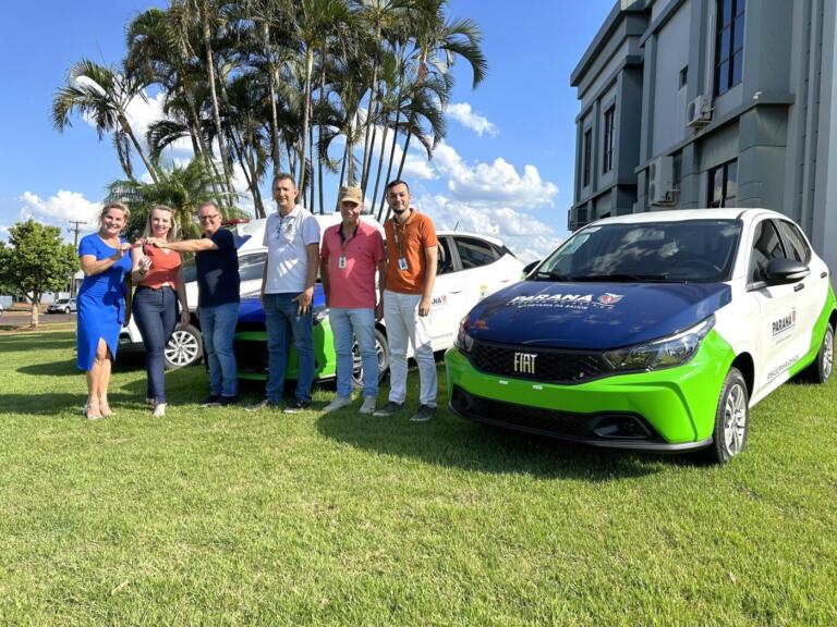 Saúde de Mercedes recebe três novos veículos para o transporte de pacientes