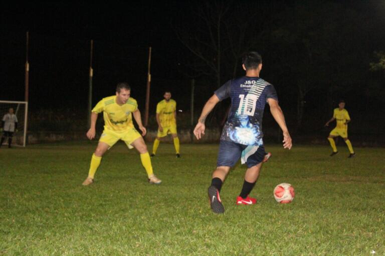 Malas, Rui Multimarcas, Real, G7 e Misturados vencem em rodada cheia do Municipal