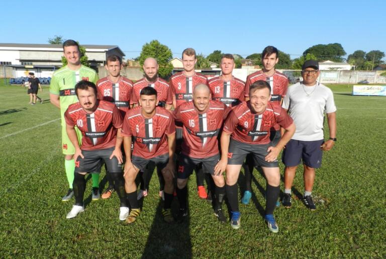 Após adiamento, Regional AABB/Allpha Bolas de Futebol Suíço retorna com oito jogos mata-mata neste sábado