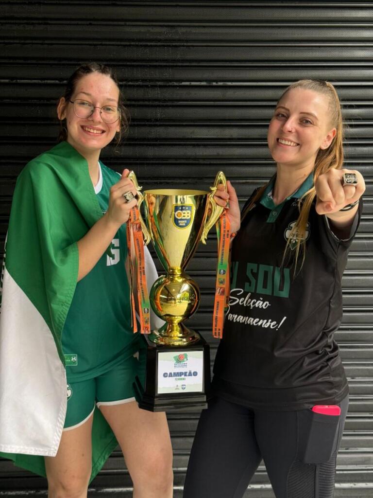 Rondonenses são campeãs brasileiras de basquete com seleção do Paraná