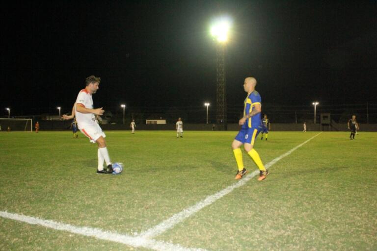 Osso ao Óleo vence AABB/Tintas Rondon e segue 100% no Municipal de Futebol Veterano