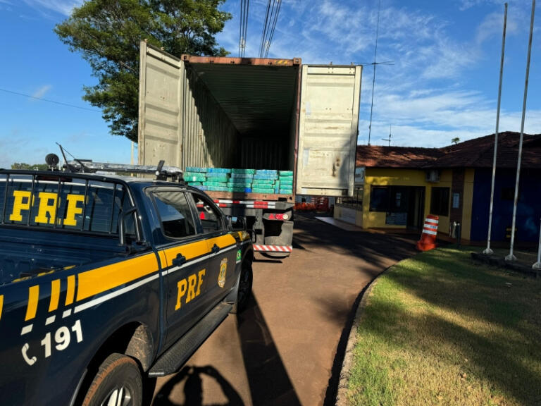 Carreta com toneladas de maconha é apreendida entre Marechal Rondon e Toledo