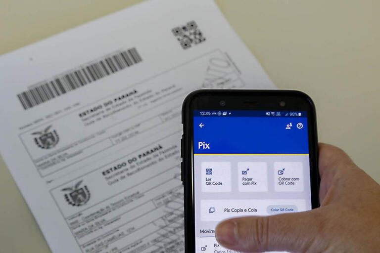 Estado vai abrir possibilidade de transações financeiras via PIX com fornecedores em 2025