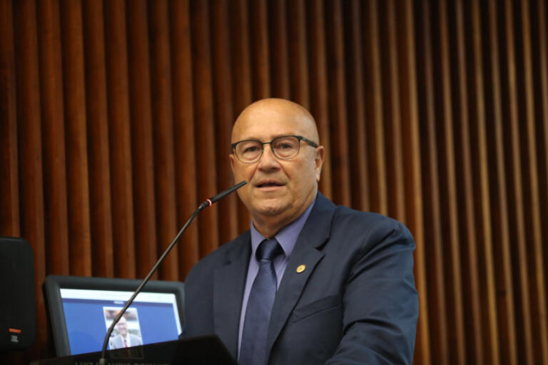 Deputado Luiz Claudio Romanelli defende ampliar fiscalização nas rodovias estaduais do Paraná