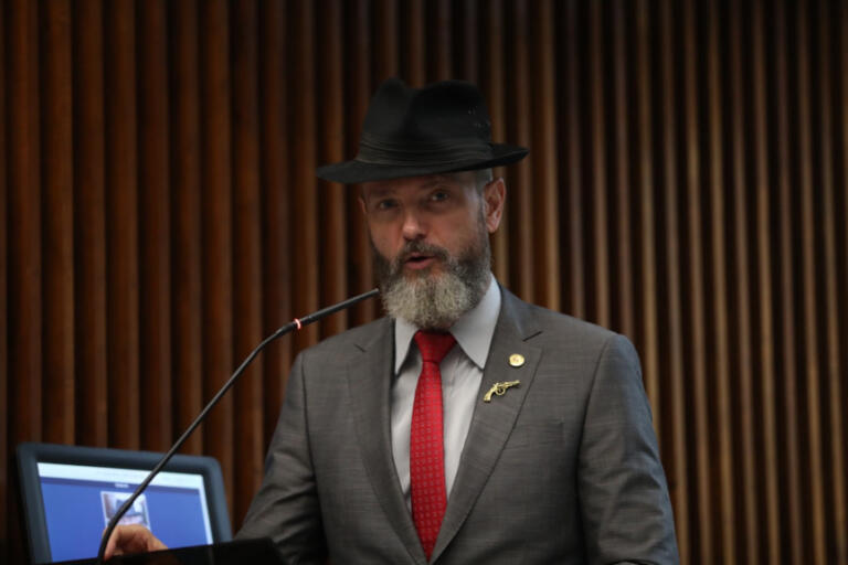 Projeto obriga UBSs, UPAs e clínicas no Paraná a instalarem de câmeras de monitoramento