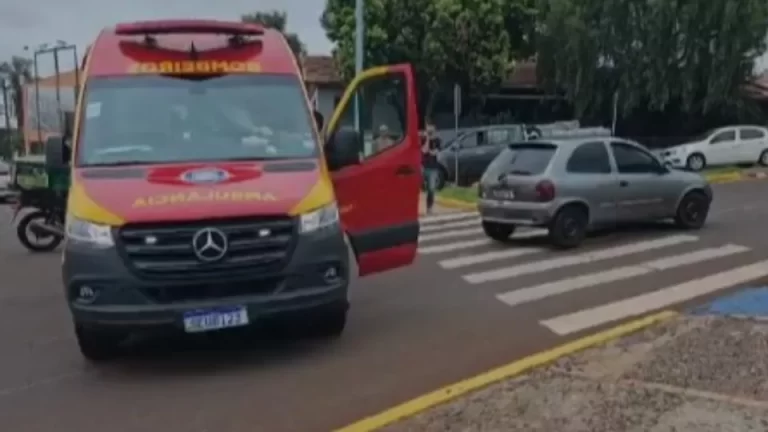Idoso fica ferido ao ser atropelado no centro de Toledo