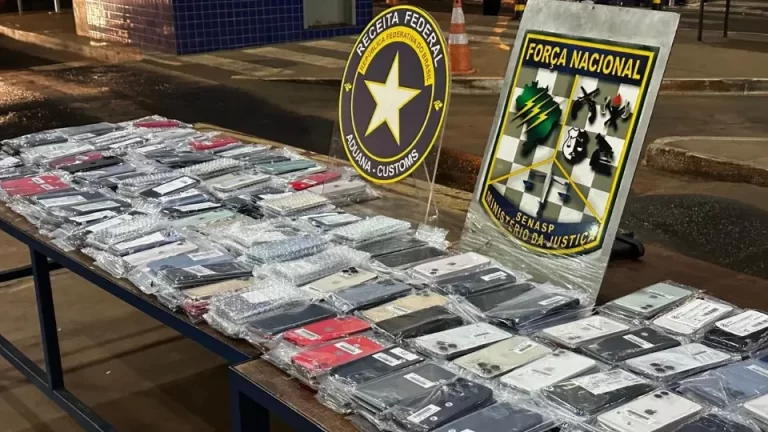 Mais de R$ 1 milhão em iPhones são apreendidos na Ponte da Amizade
