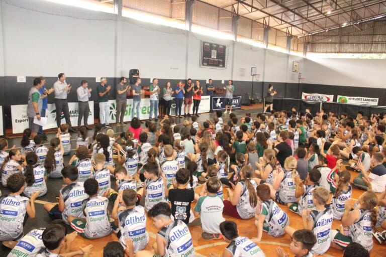 Associação Crescendo com o Basquete realiza Festival de Encerramento da temporada