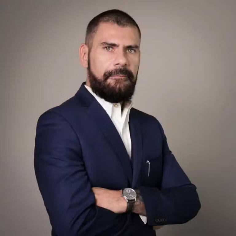 Jornalista paranaense é assassinado a tiros no México