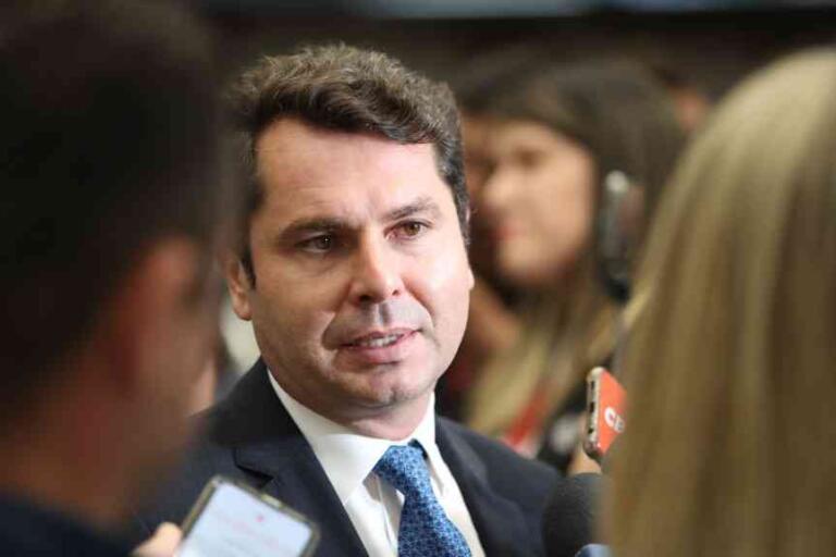 Alep traz Assembleia Itinerante pela primeira vez para o Show Rural